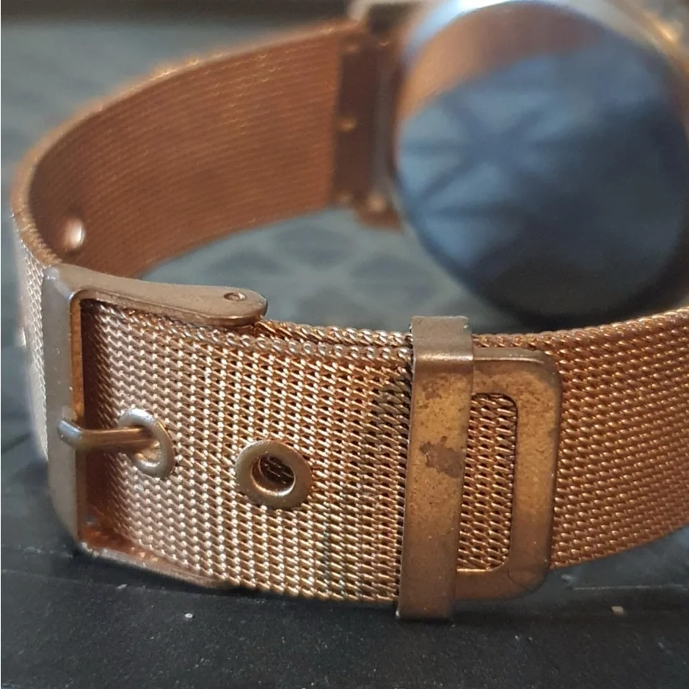 🦋10/$20🦋 Geneva Goldtone Stainless Steel Mesh Women's Watch
